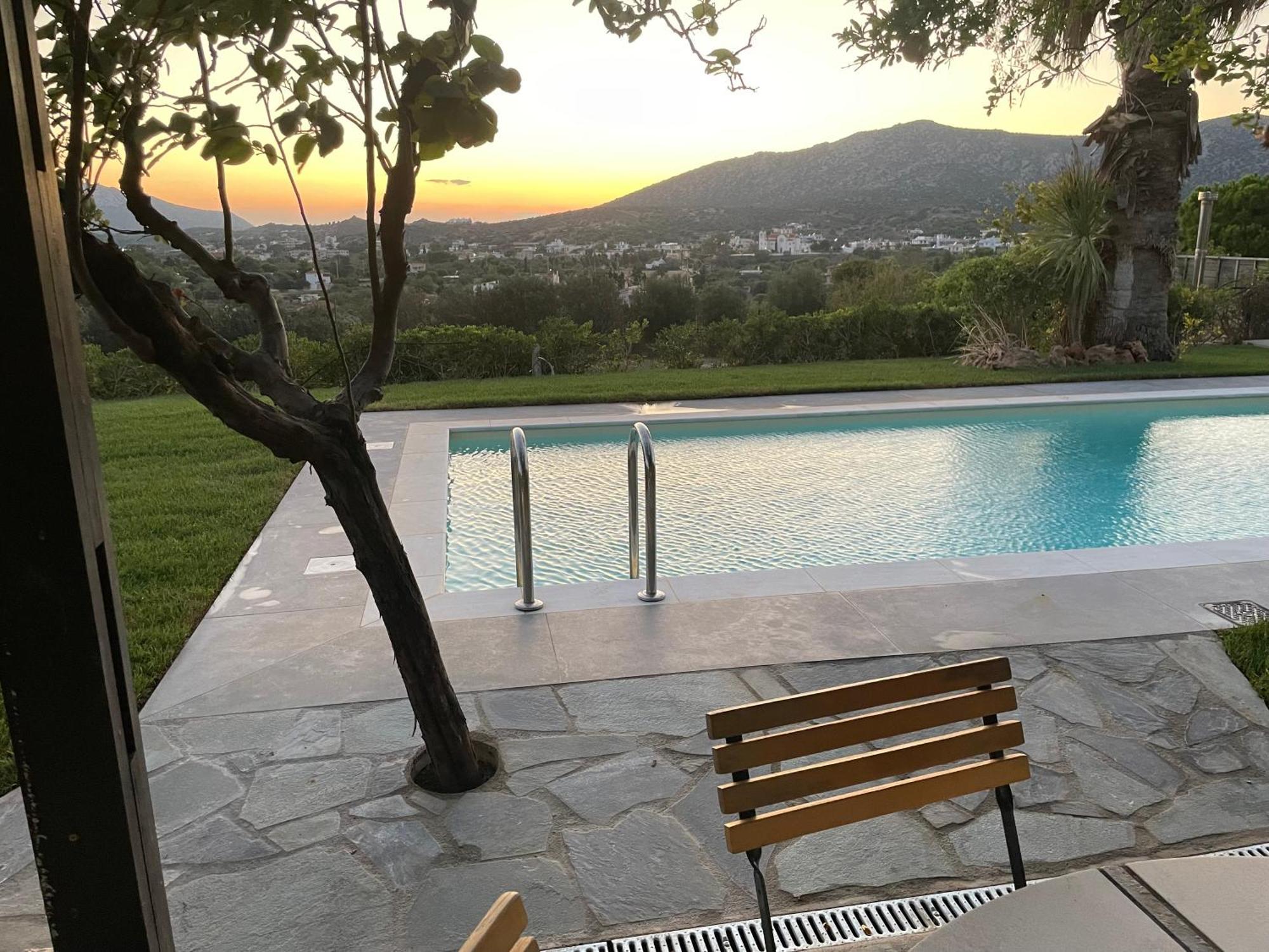 Villa Sounio 수니언 외부 사진
